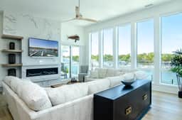 W416 - The Commodore's Penthouse
