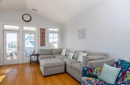 C315 - E-Sea Living - Image 3