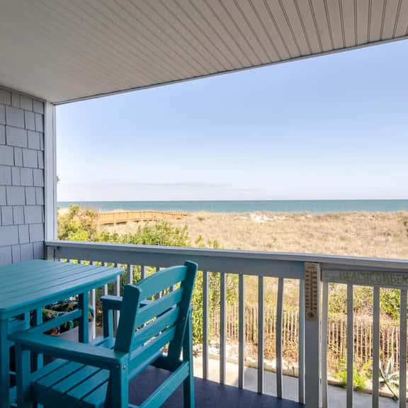 C270 - Beach Bound - Image 1