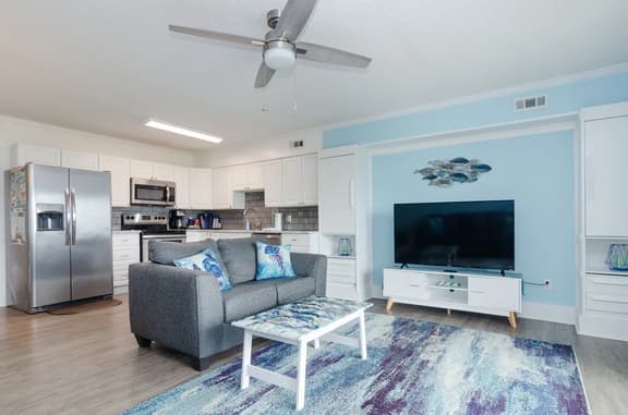 C266 - Blue Oceanfront Retreat - Image 1