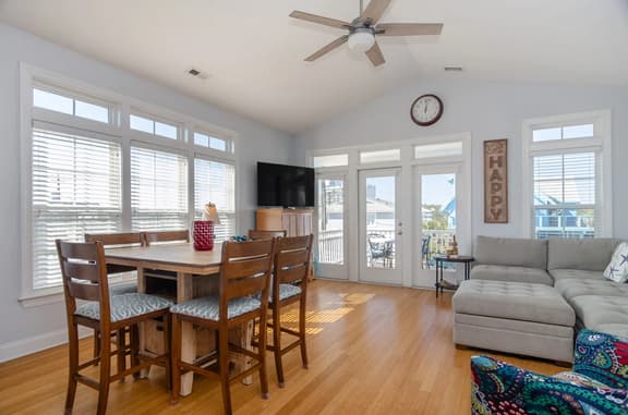 C315 - E-Sea Living - Image 1